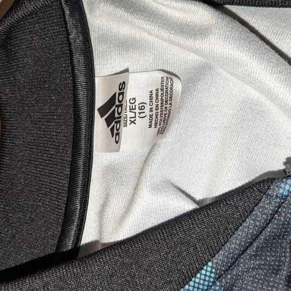 Adidas jacket - Picture 2 of 4